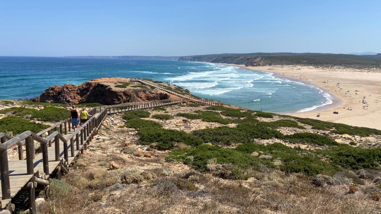 Sussurros Do Monte Bed & Breakfast Aljezur Luaran gambar