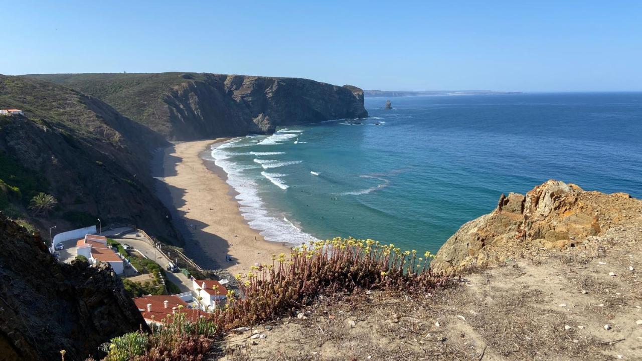 Sussurros Do Monte Bed & Breakfast Aljezur Luaran gambar