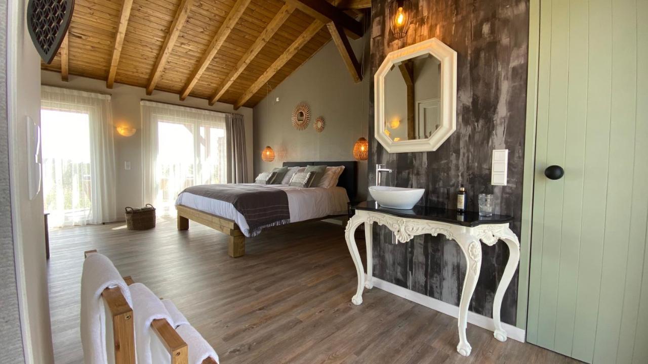 Sussurros Do Monte Bed & Breakfast Aljezur Luaran gambar